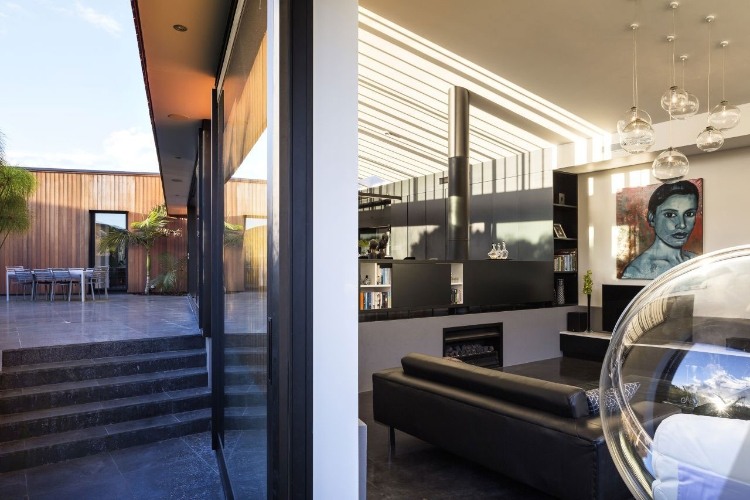 S House