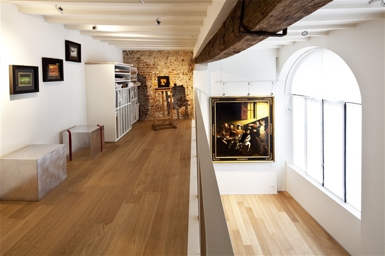 T House interior design