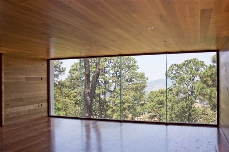 La Casa en el Bosque