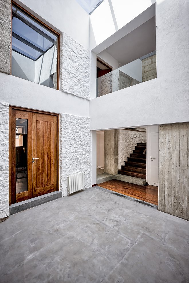 La Laguna House