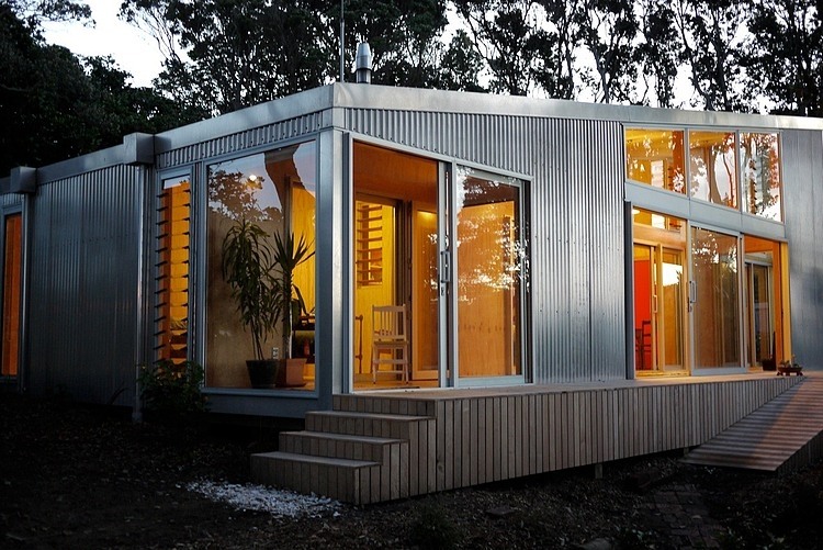 Lloyd Holiday House by Bonnifait + Giesen