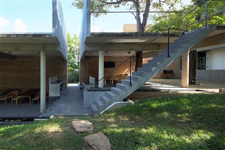 Wonderwall Residence
