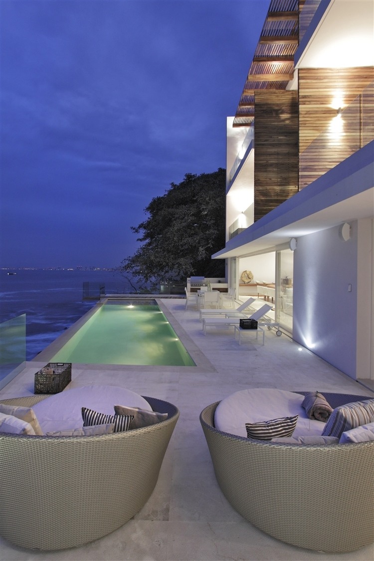 House at Sea