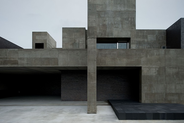 House of Silence by FORM/Kouichi Kimura Architects