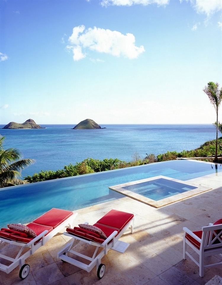Mokulua Hillside Residence