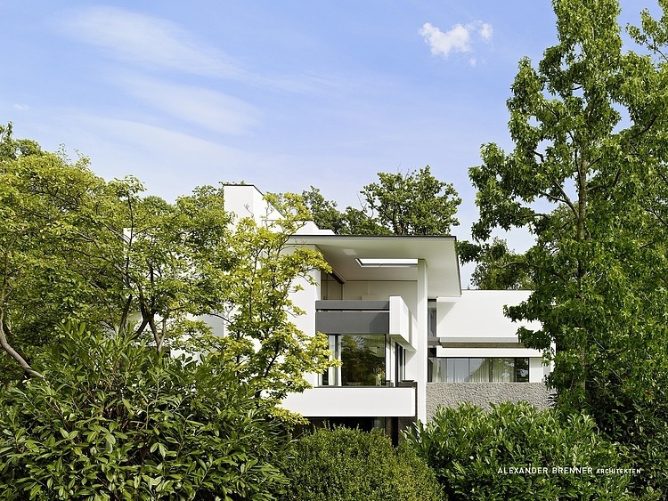 SU House by Alexander Brenner