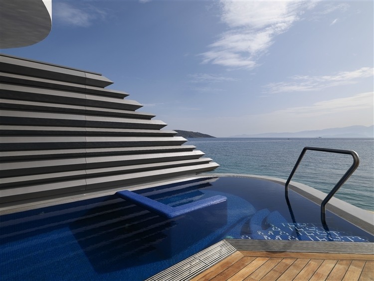 Yachting Club