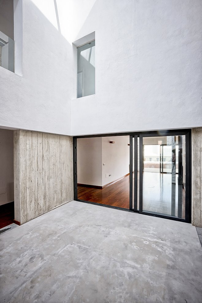 La Laguna House