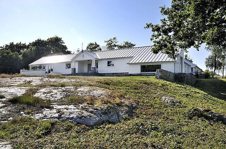 Contemporary Farm House in Sweden