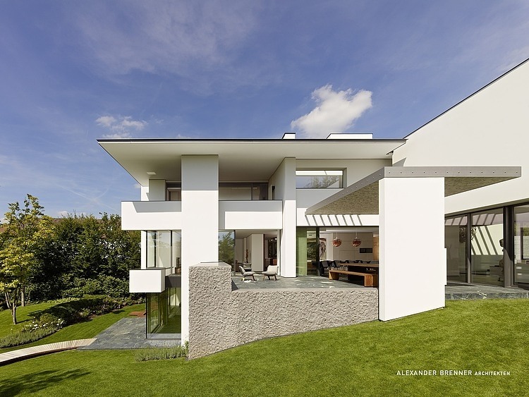 SU House by Alexander Brenner