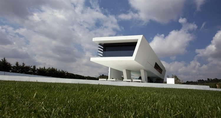 H3 House by 314 Architecture Studio