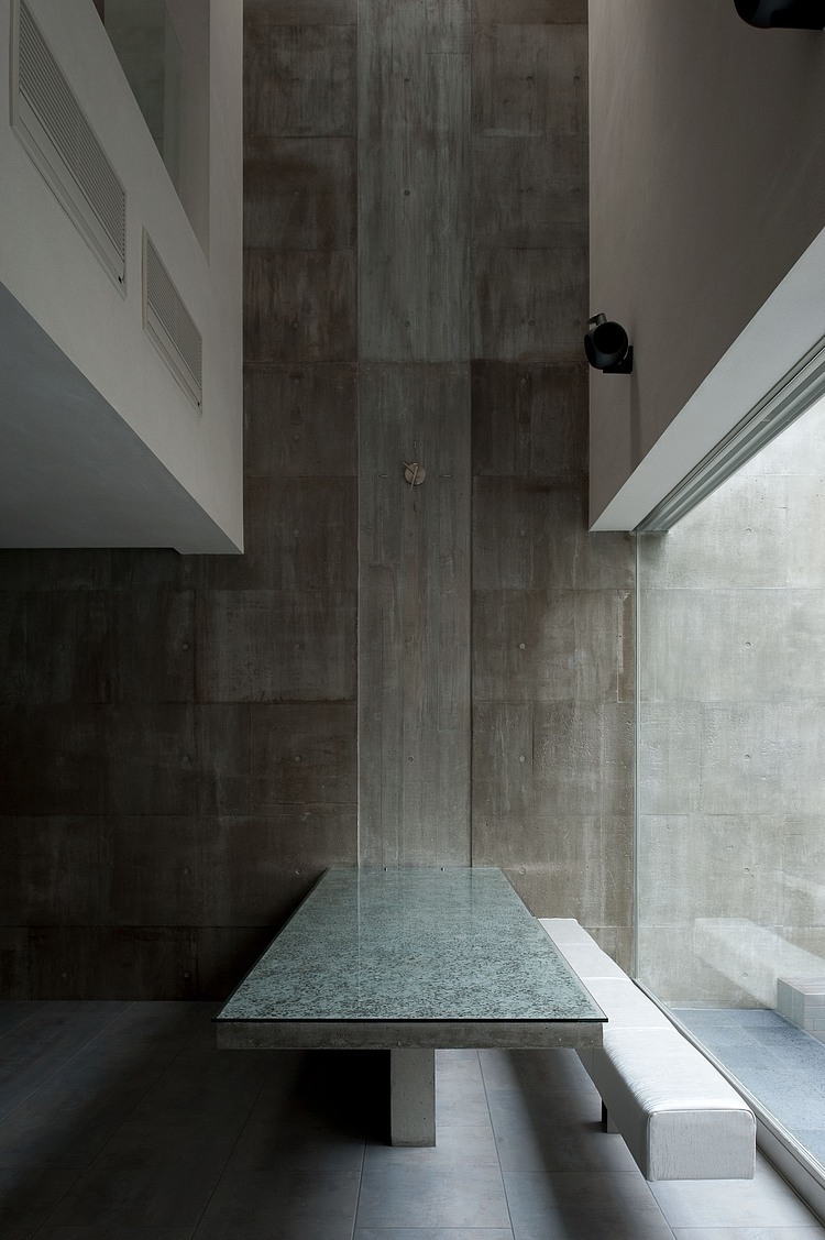 House of Silence by FORM/Kouichi Kimura Architects
