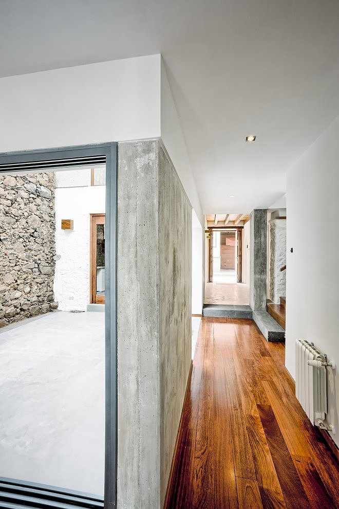 La Laguna House