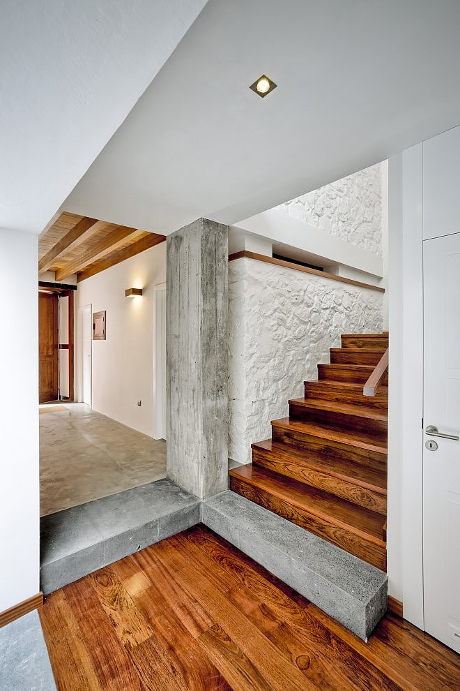 La Laguna House