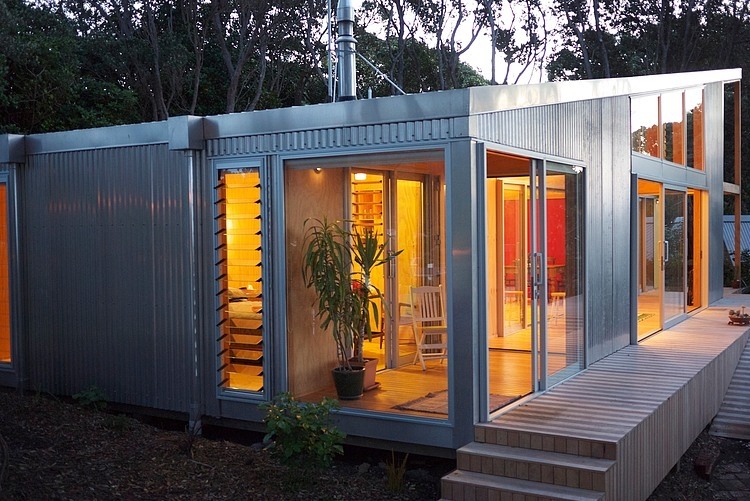 Lloyd Holiday House by Bonnifait + Giesen