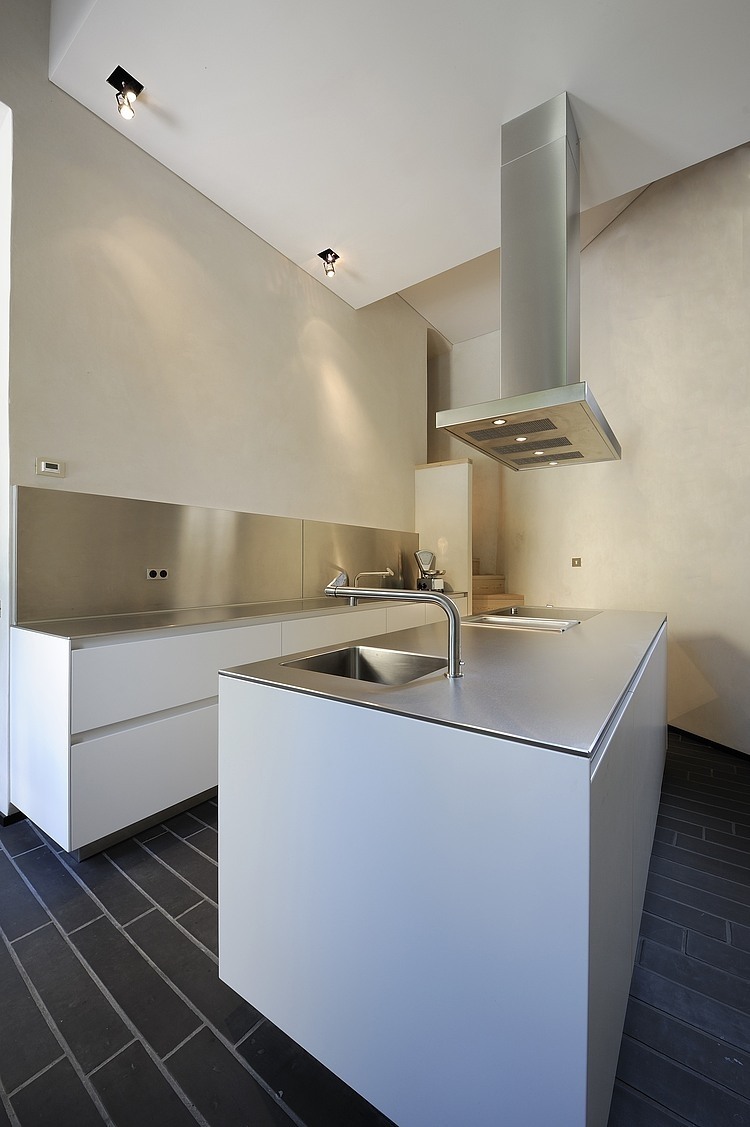 Montonate House Interior