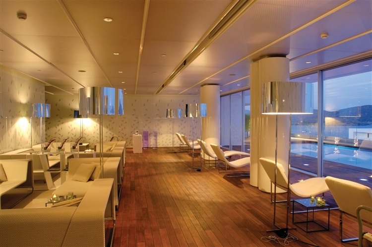 Yachting Club