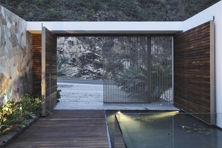 House at Sea