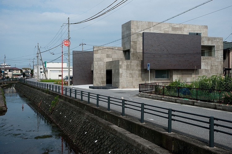 House of Silence by FORM/Kouichi Kimura Architects