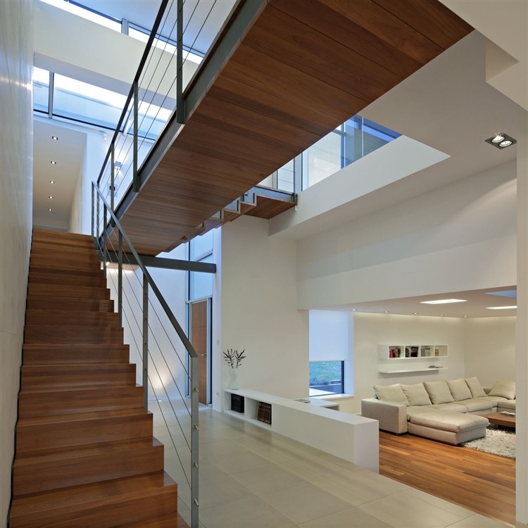 J20 House by DAR612