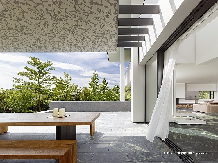 SU House by Alexander Brenner
