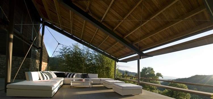 Tower of Moravola house design
