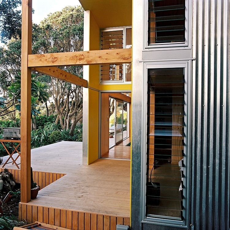 Lloyd Holiday House by Bonnifait + Giesen