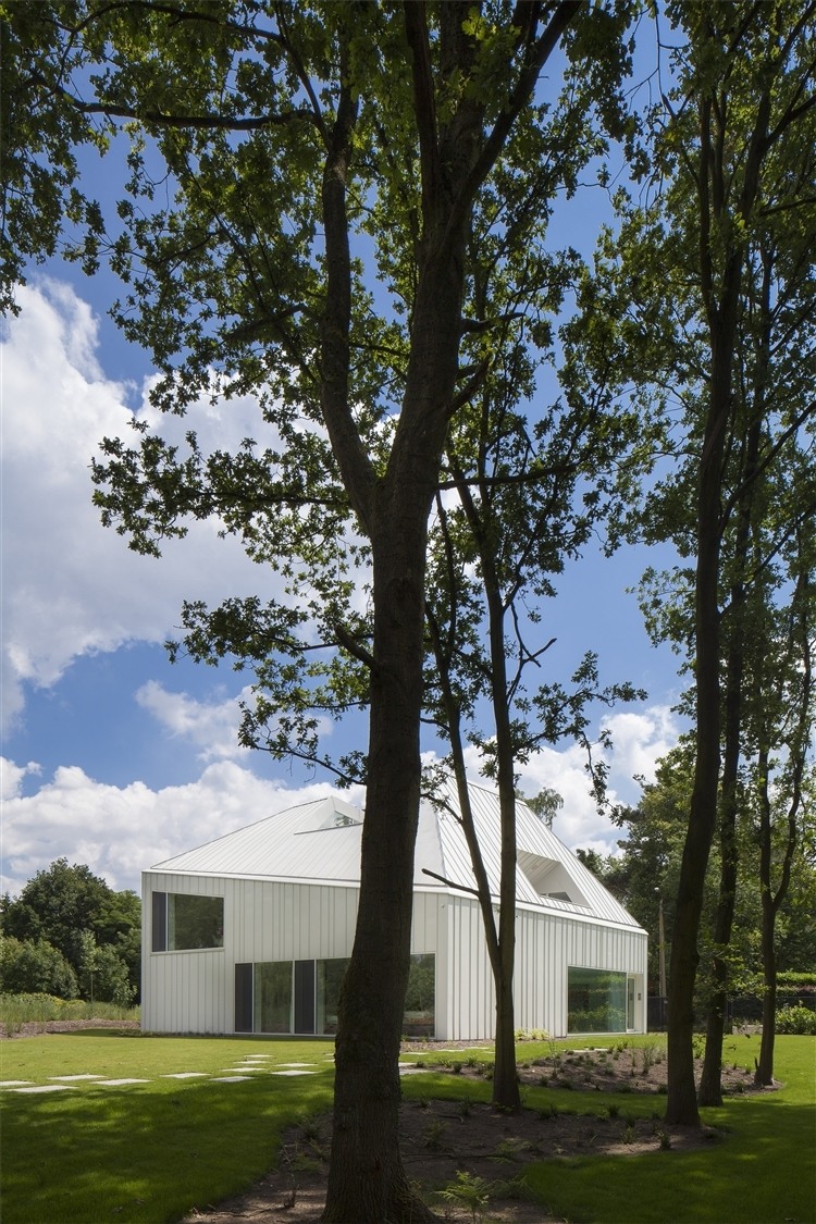 VMVK House