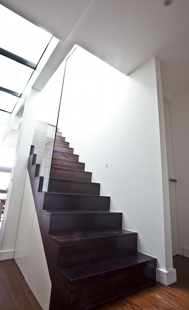 Baker Street Residence by FGR Architects