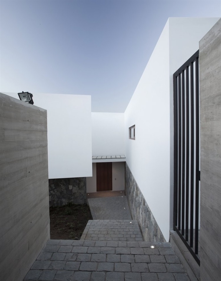 Donoso Smith House