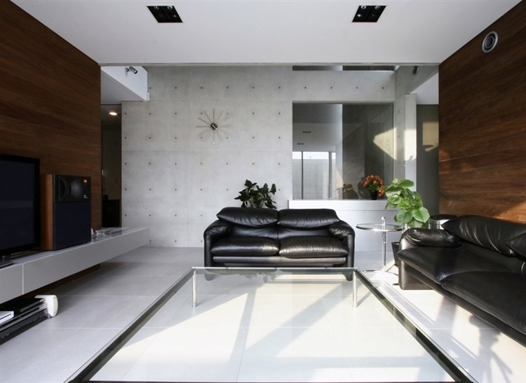 COM house