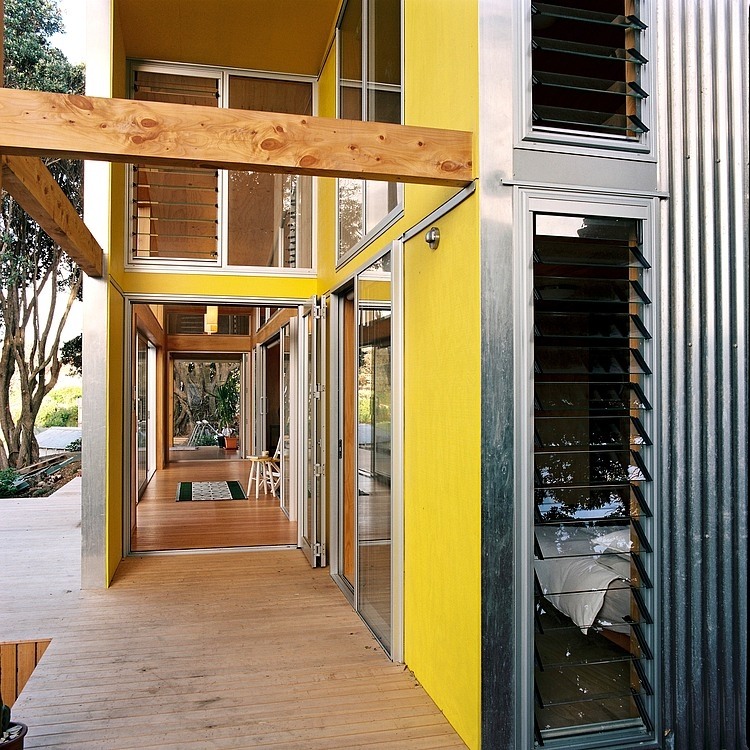 Lloyd Holiday House by Bonnifait + Giesen