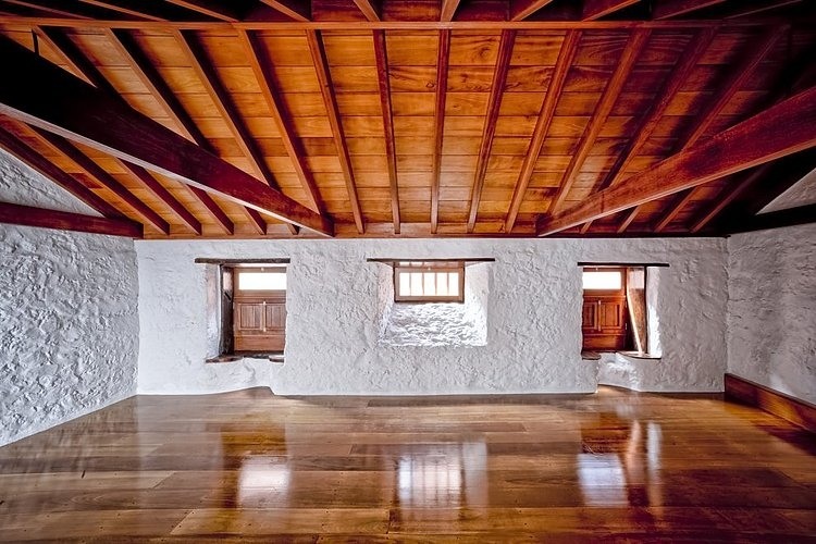 La Laguna House
