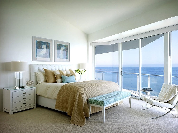 Malibu Beach House by Jamie Bush & Co.