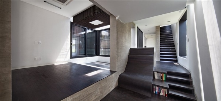 H-House by Bang By Min
