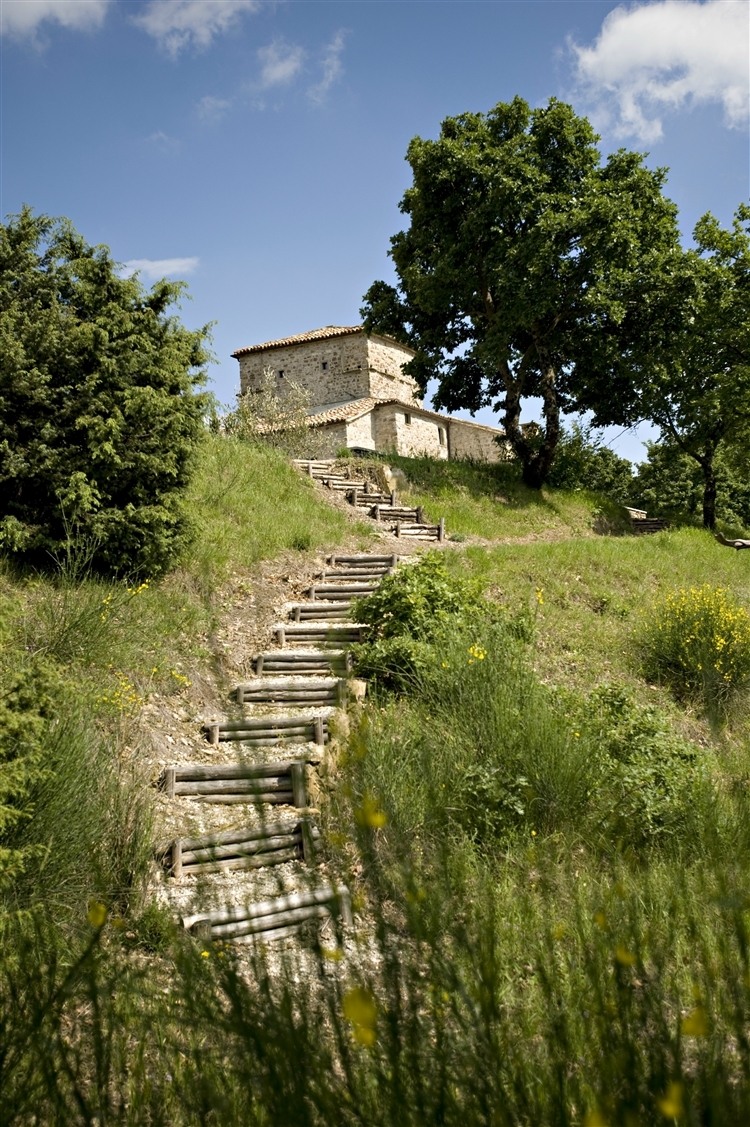 Tower of Moravola house design