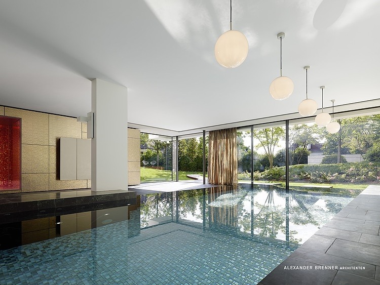 SU House by Alexander Brenner