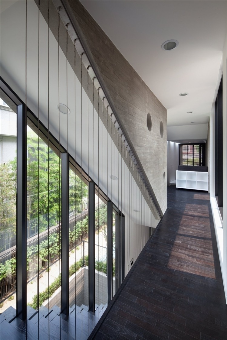 H-House by Bang By Min