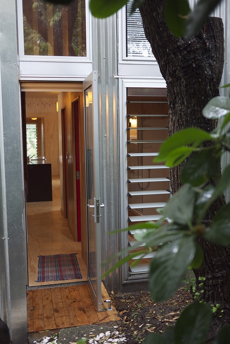 Lloyd Holiday House by Bonnifait + Giesen