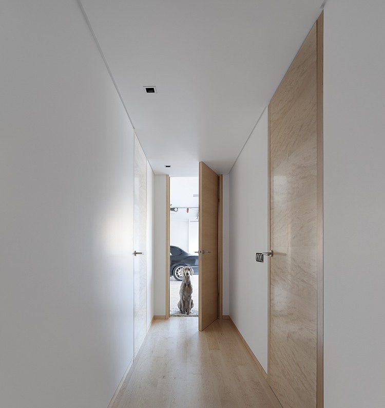 Xiera House 2 by A2 + Arquitectos