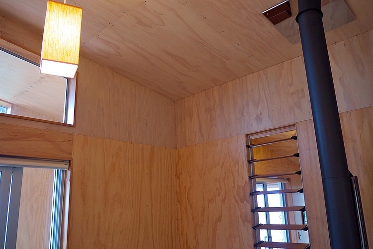 Lloyd Holiday House by Bonnifait + Giesen