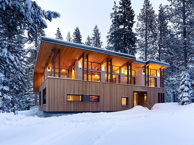 Sugar Bowl Residence by John Maniscalco Architecture