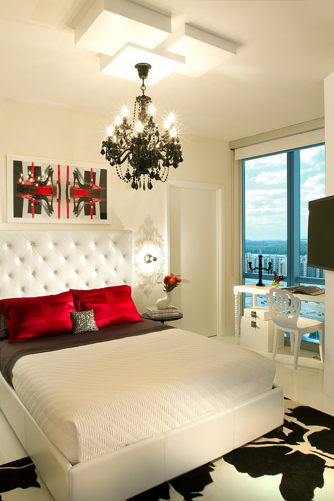 Luxurious Jade Ocean by Britto Charette