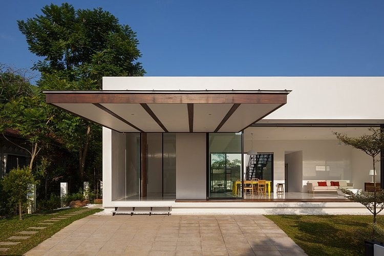 Mandai Courtyard House by Atelier M+A