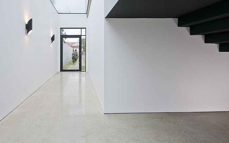 Breust Residence by JUO