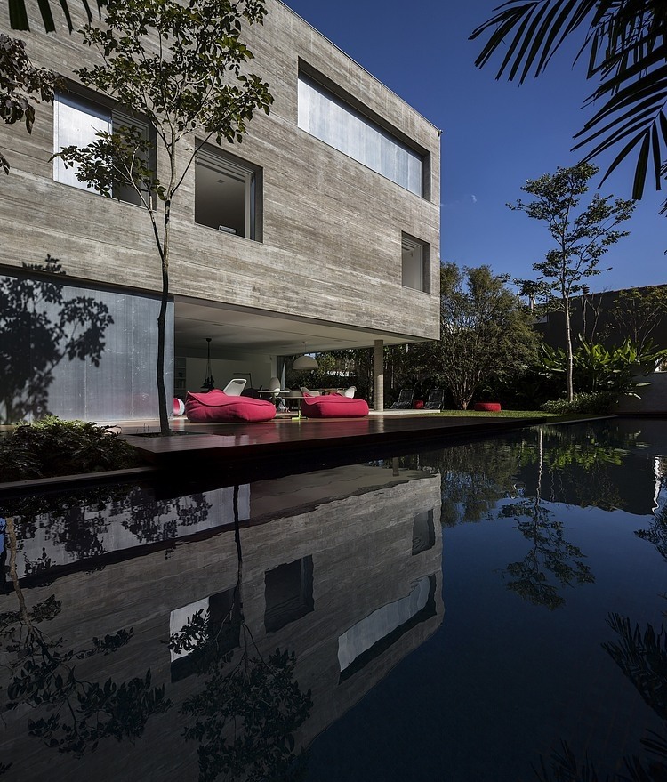 Casa Cubo by Studio MK27