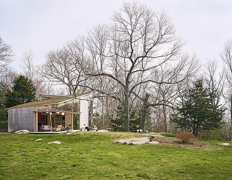 The Cottage by Gray Organschi Architecture