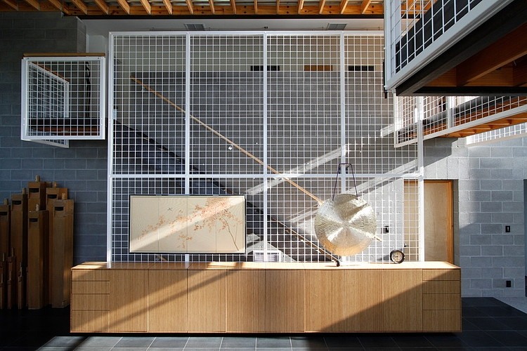 Sundial House by Eugene Stoltzfus Architect