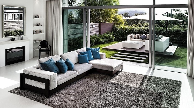 The Vineyard House by S.I.D.Ltd.