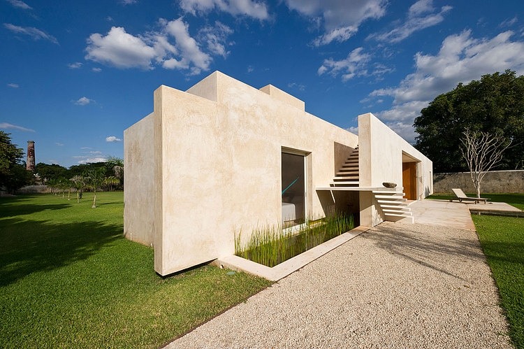 Hacienda Sac Chich by Reyes Ríos + Larraín Arquitectos
